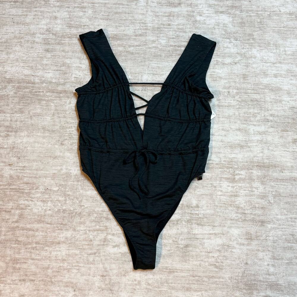 Free People Movement Womens XL Black Noir Plunging V-neck Bodysuit Sporty Yoga
